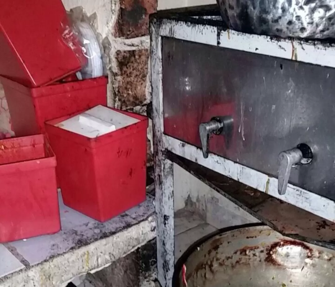 Los restaurantes no cumplían normas sanitarias.